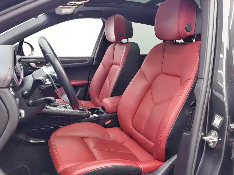 Porsche Macan 2021 — фото 10