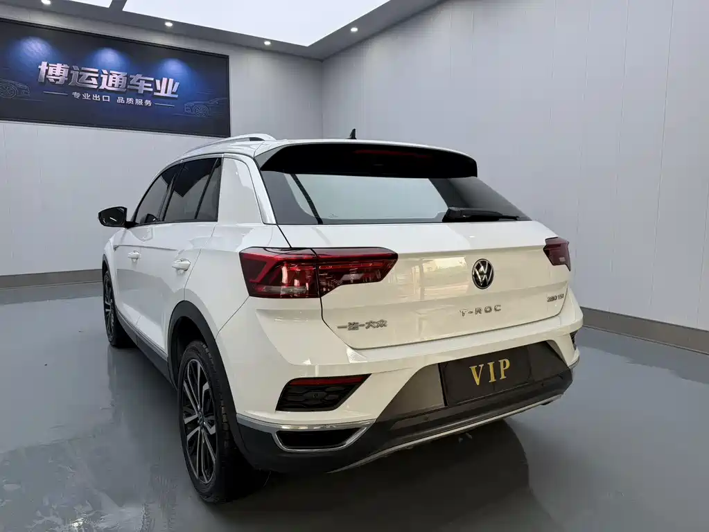 Volkswagen T-Roc 2023