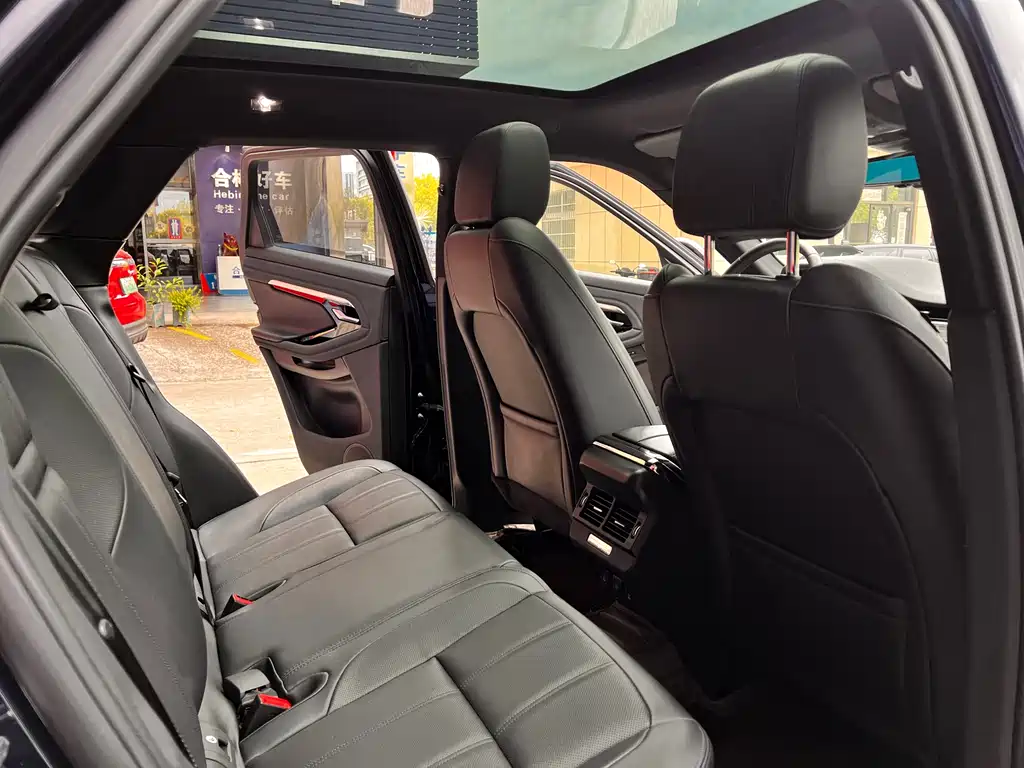 Land Rover Evoque 2020 — фото 6