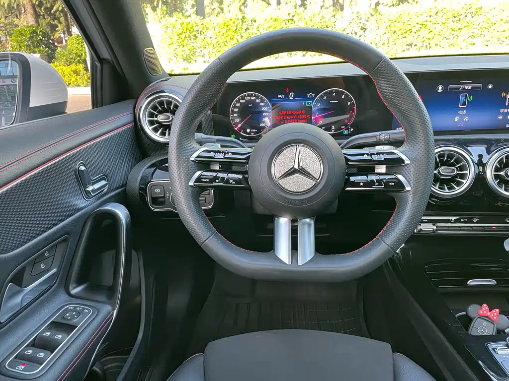 Mercedes-Benz A-Class 2024 — фото 20