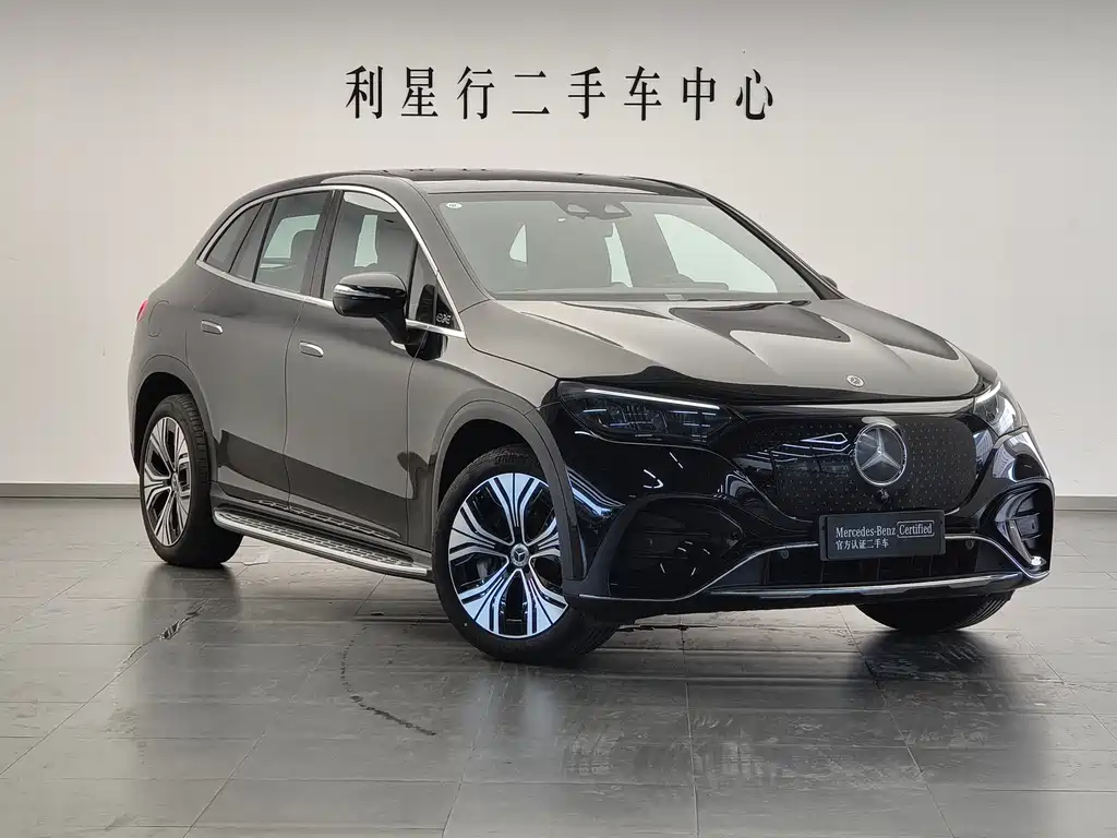 Mercedes-Benz EQE SUV 2025