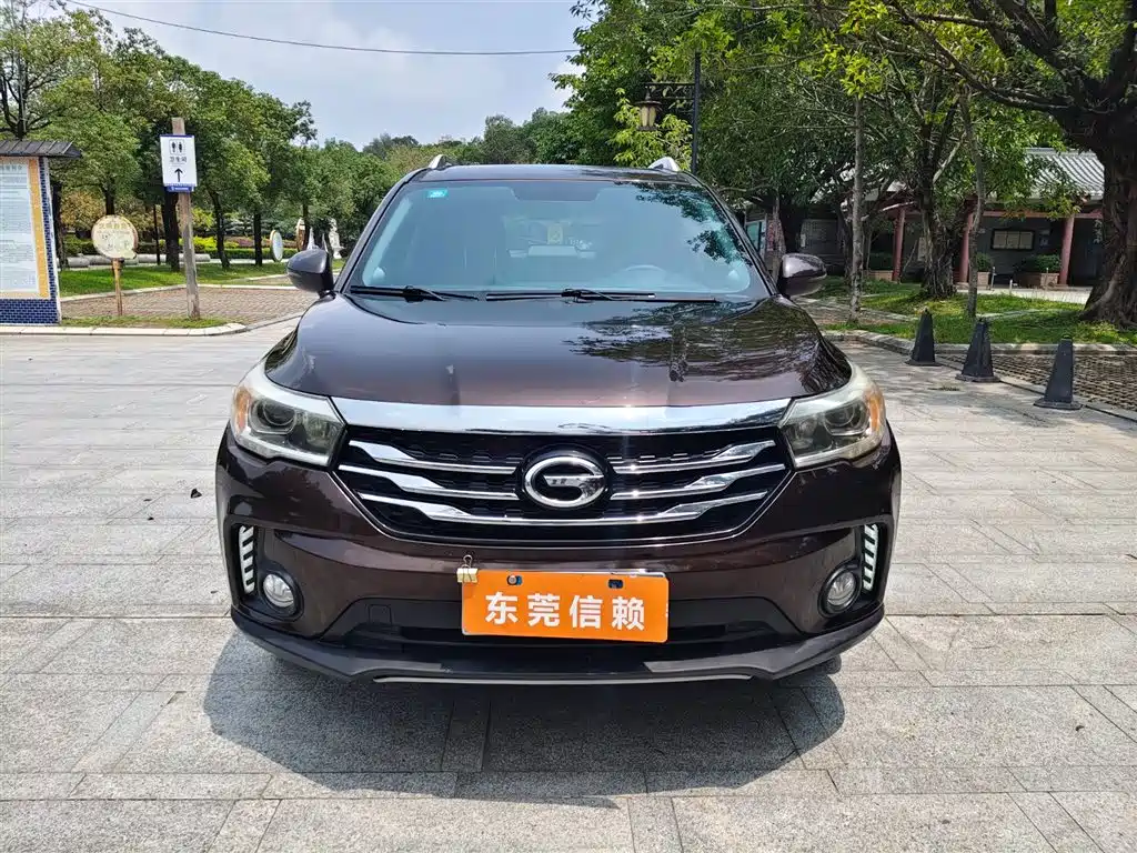 GAC Motor Trumpchi GS4 2016 — фото 3