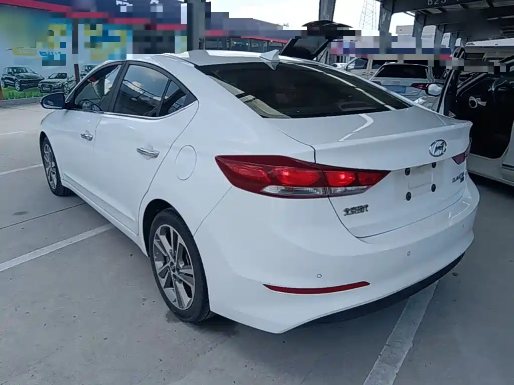 Hyundai Celesta 2018 — фото 5