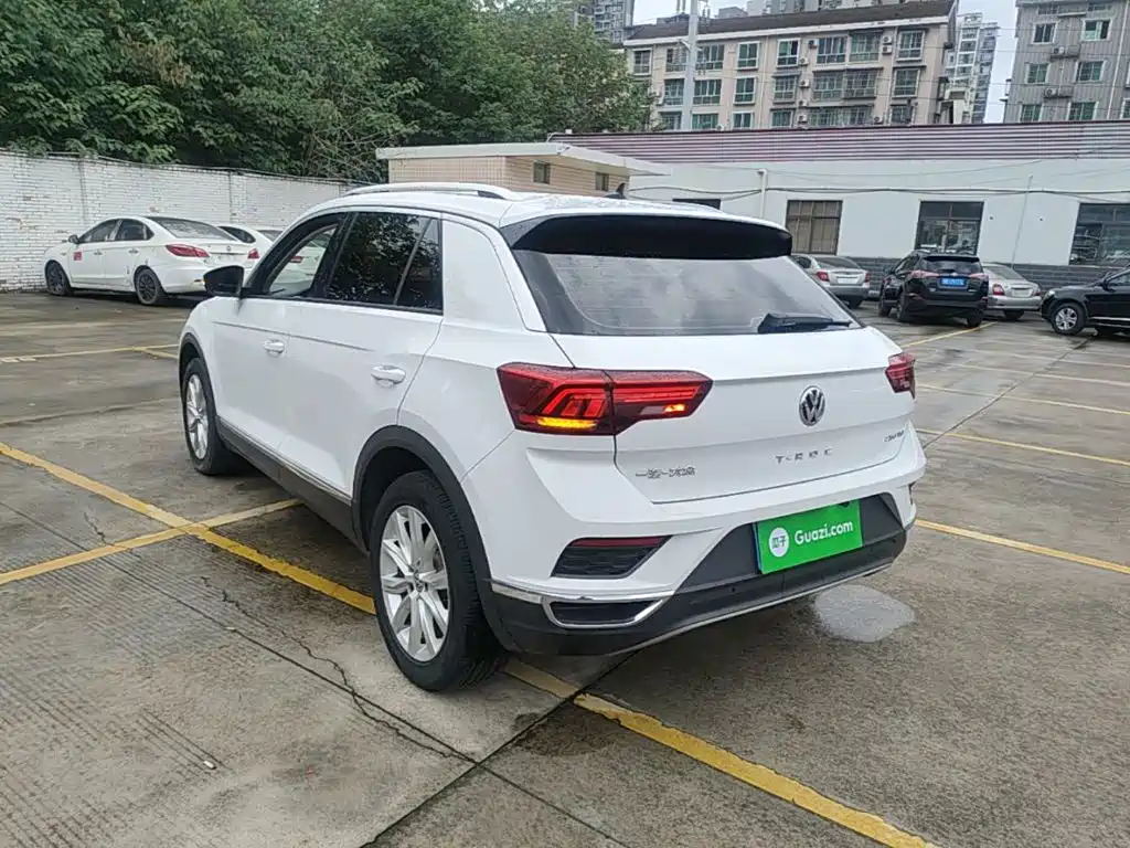 Volkswagen T-Roc 2020 — фото 5