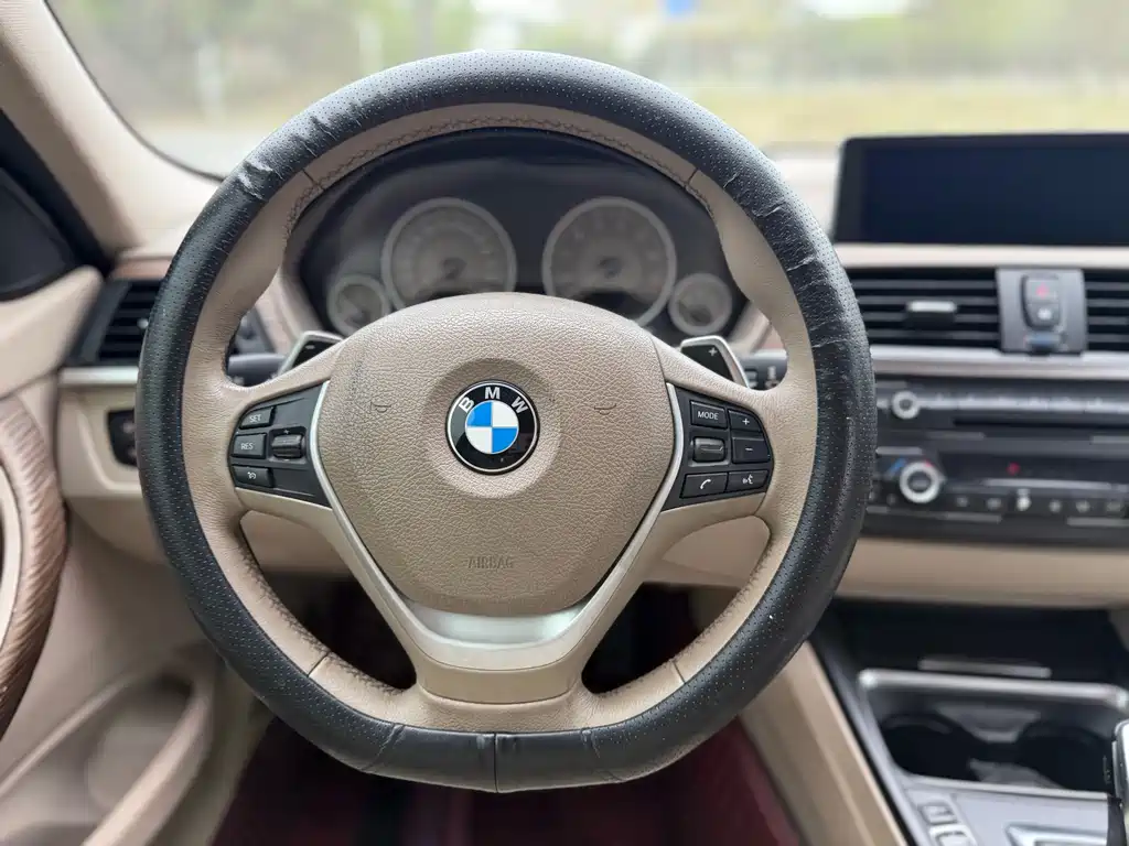 BMW 3 Series 2013 — фото 12