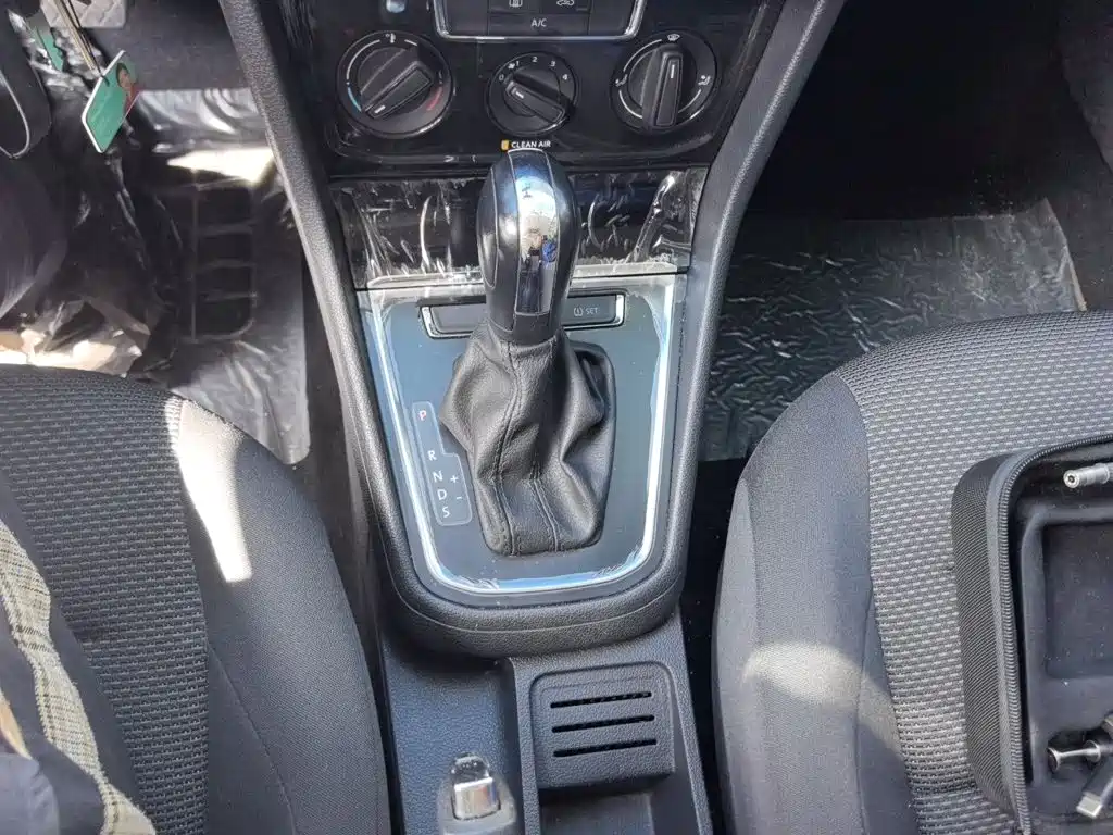 Volkswagen Bora 2021