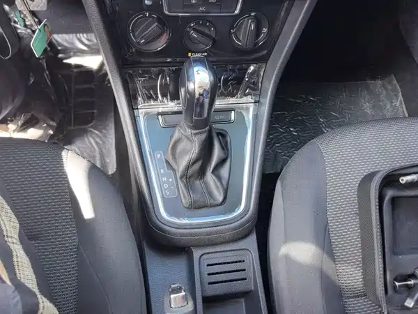 Volkswagen Bora 2021