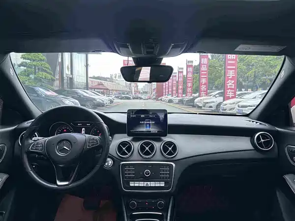 Mercedes-Benz CLA 2019