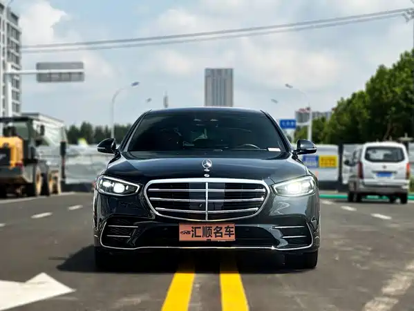 Mercedes-Benz S-Class 2023