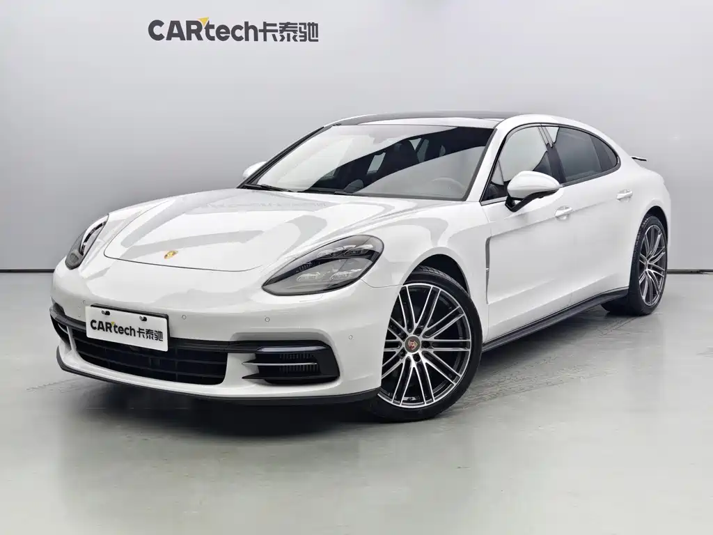 Porsche Panamera 2020