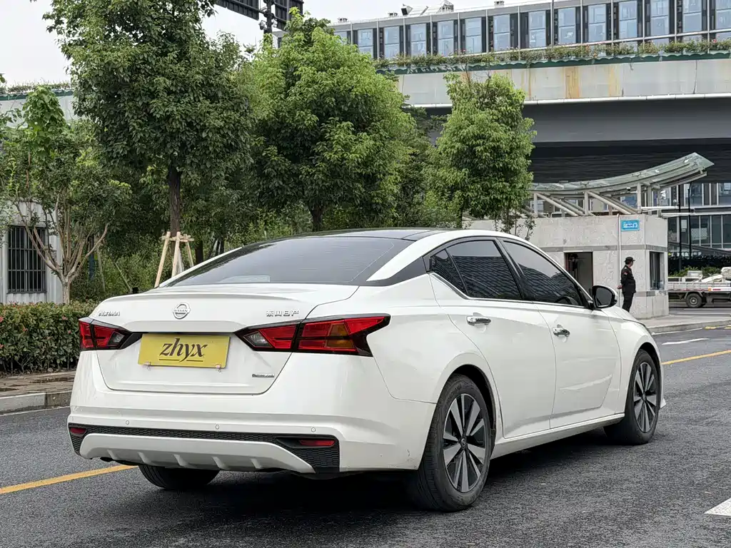 Nissan Teana 2020