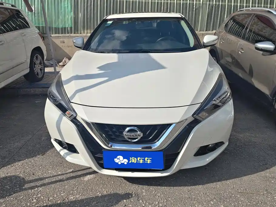 Nissan Bluebird 2019