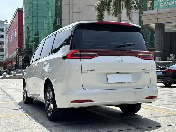 GAC Trumpchi M6 2023