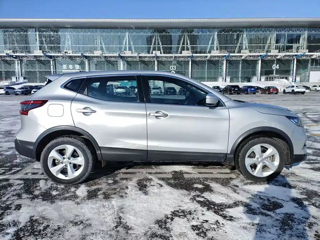 Nissan Qashqai 2021 — фото 8