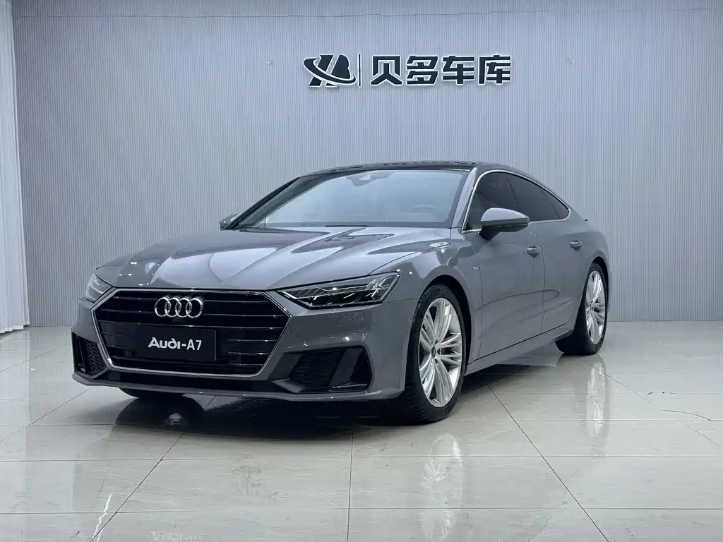 Audi A7 2022 — фото 1