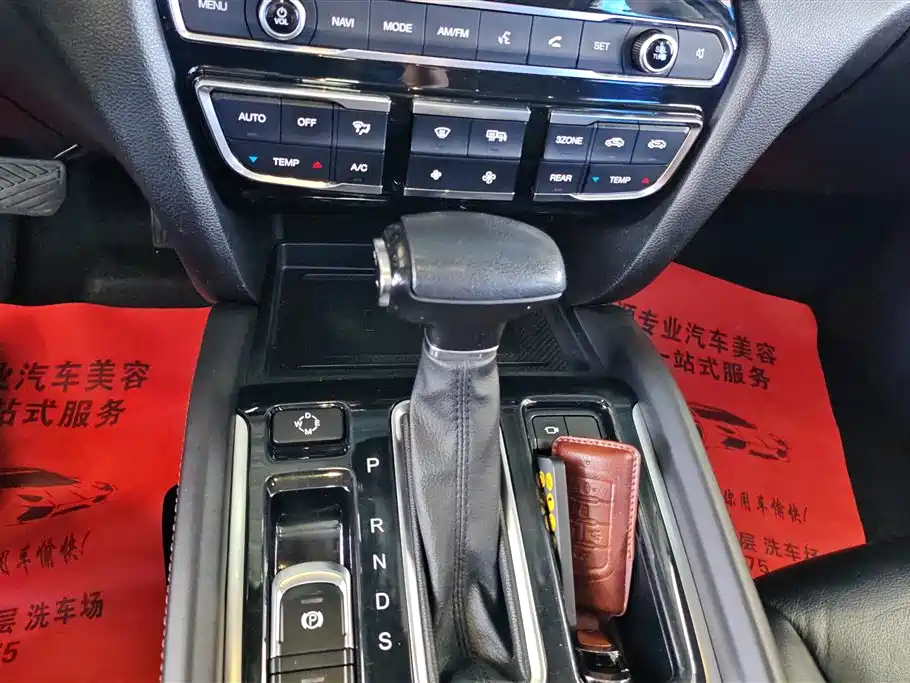 GAC Motor Trumpchi GS8 2018 — фото 16