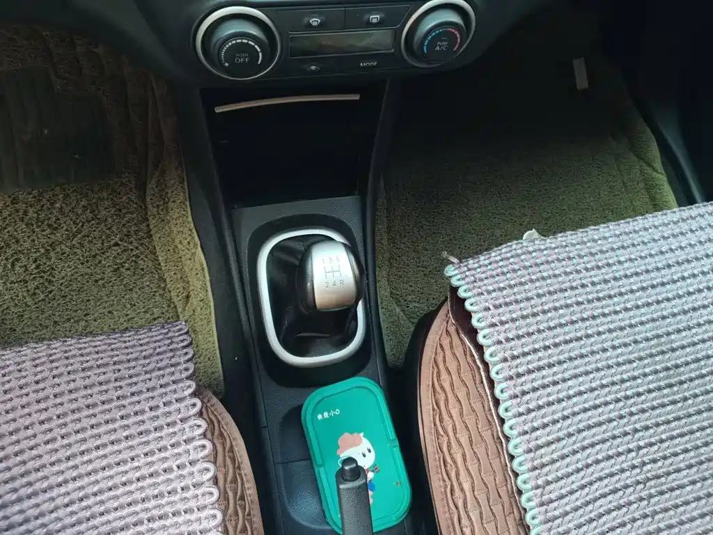 Nissan Sylphy 2015