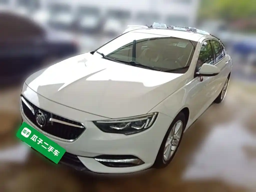 Buick Regal 2018 — фото 1