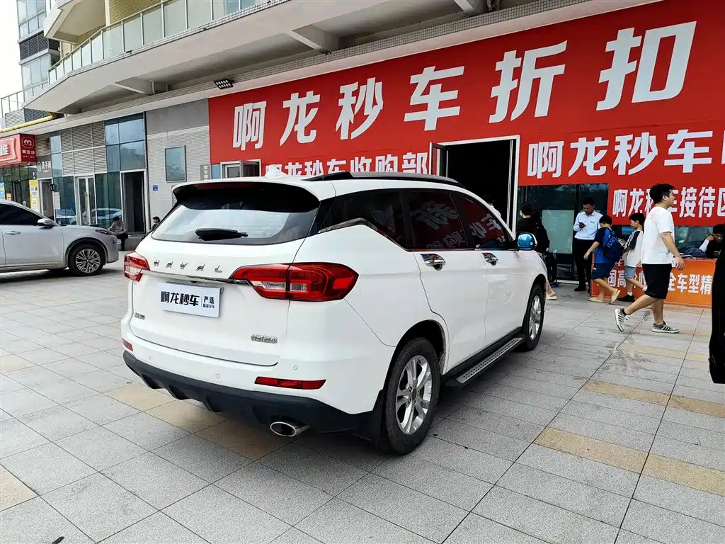 Haval M6 2018 — фото 9