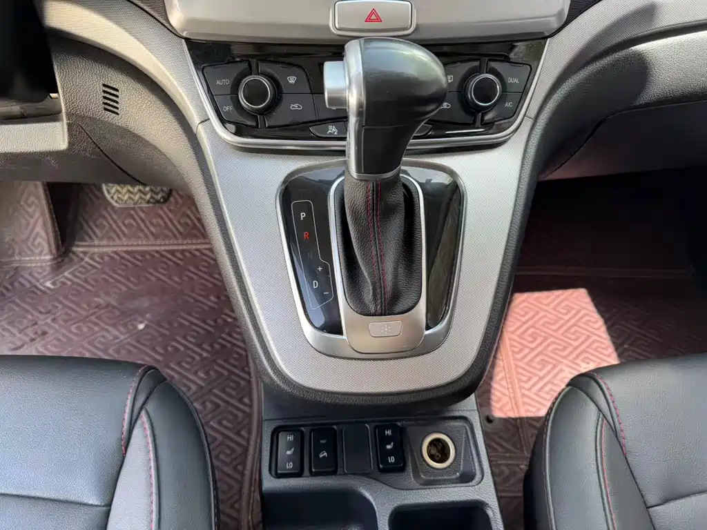 Haval H6 2017 — фото 14