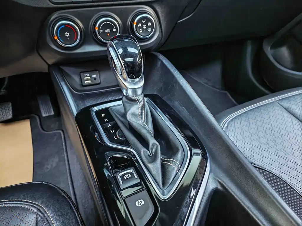 Buick Verano 2022 — фото 13