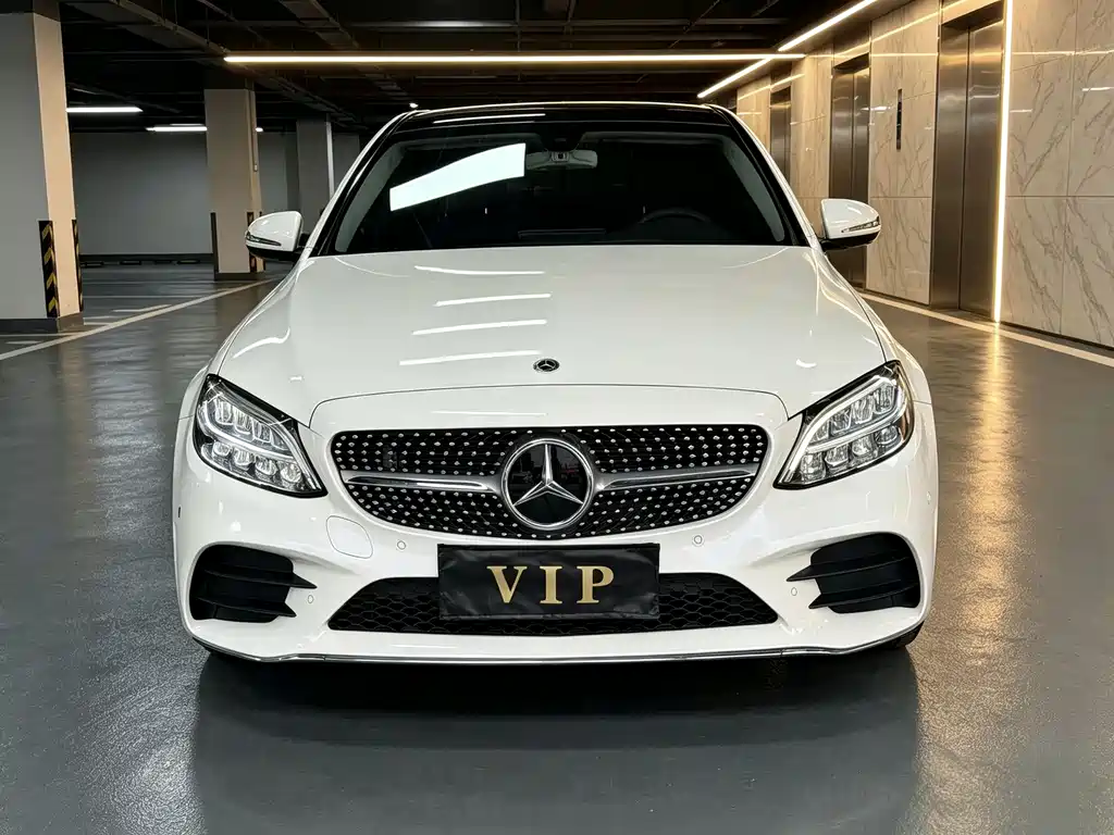 Mercedes-Benz C-Class 2020