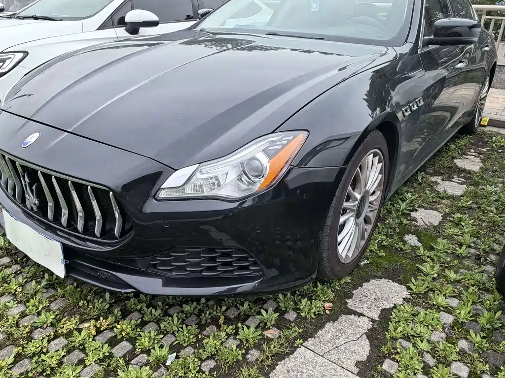 Maserati Quattroporte 2014 — фото 1