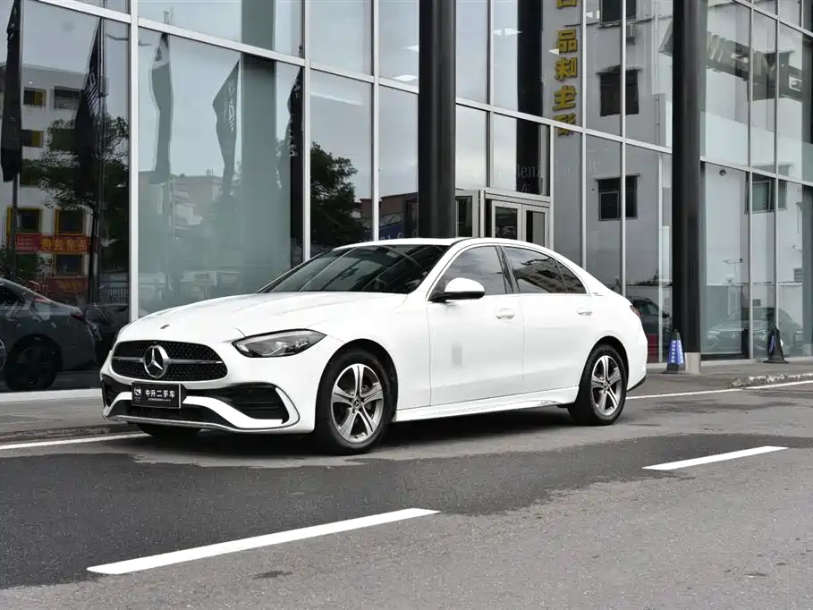 Mercedes-Benz C-Class 2022