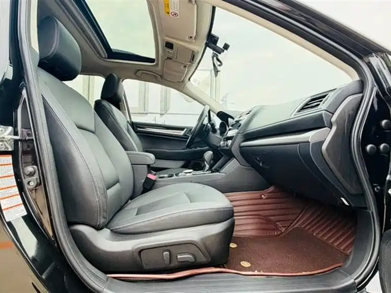 Subaru Outback 2015 — фото 6
