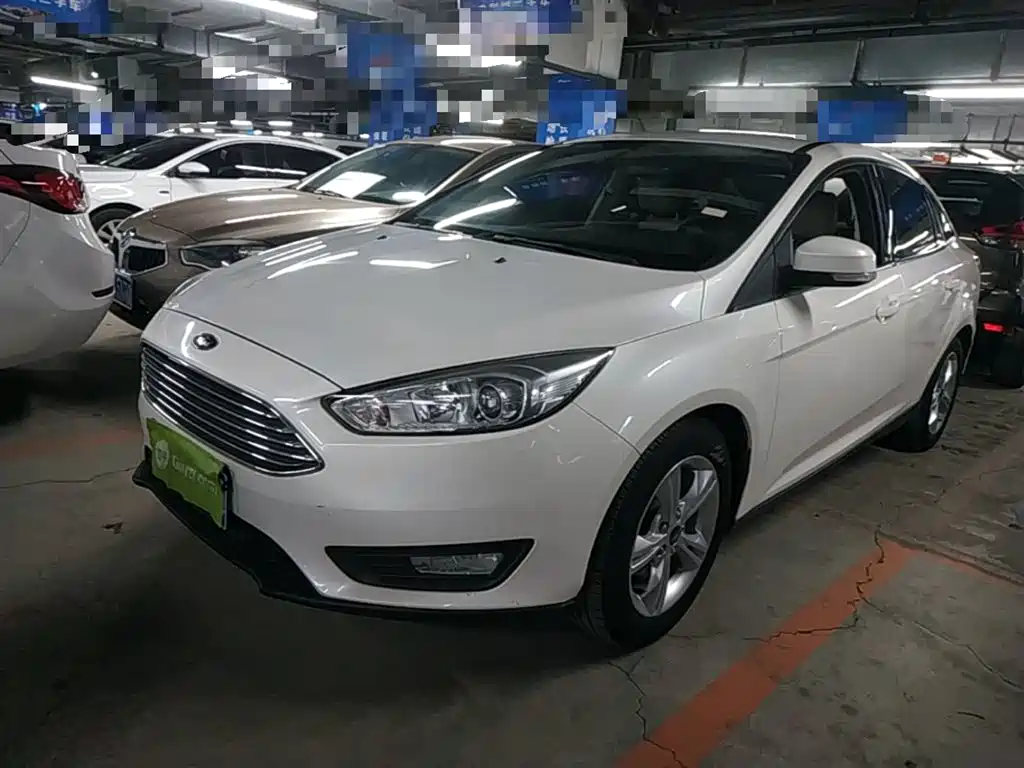 Ford Focus 2015 — фото 2