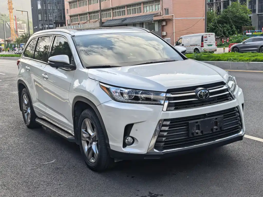 Toyota Highlander 2020