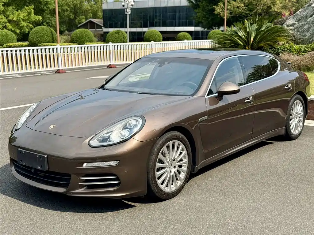 Porsche Panamera 2014