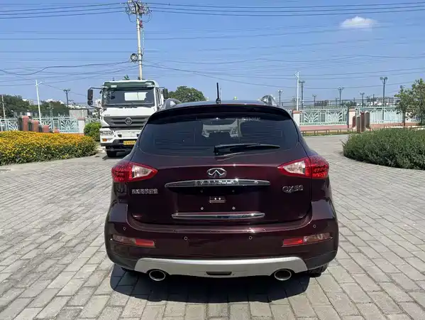 Infiniti QX50 2016