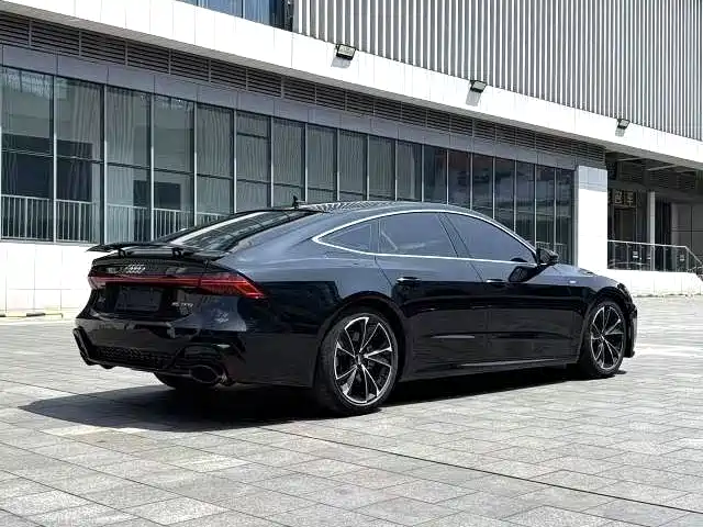 Audi A7 2020 — фото 6