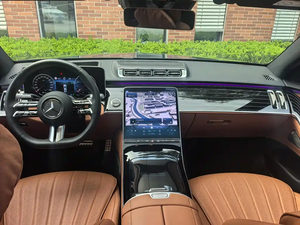 Mercedes-Benz S-Class 2025
