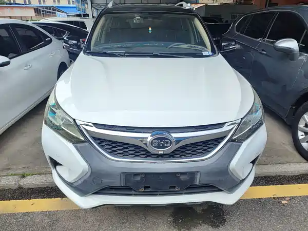 BYD Song 2016