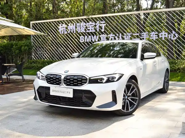 BMW 3 Series 2025