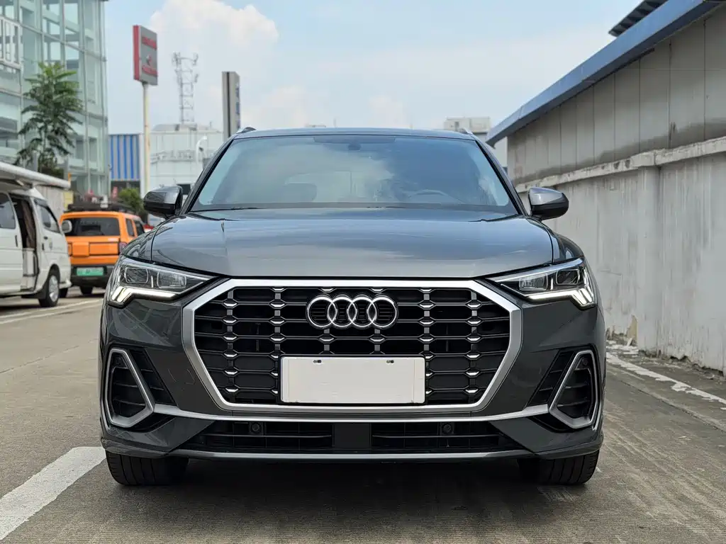 Audi Q3 2022