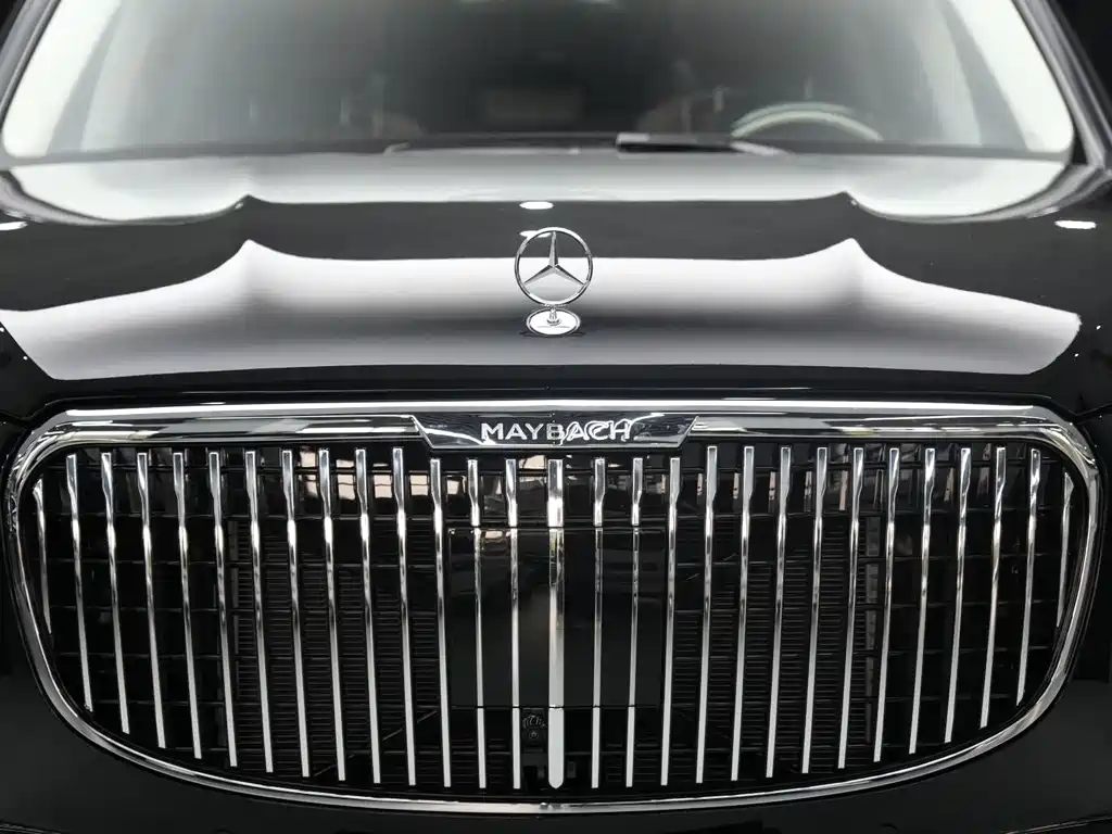 Mercedes-Benz GLS — фото 8