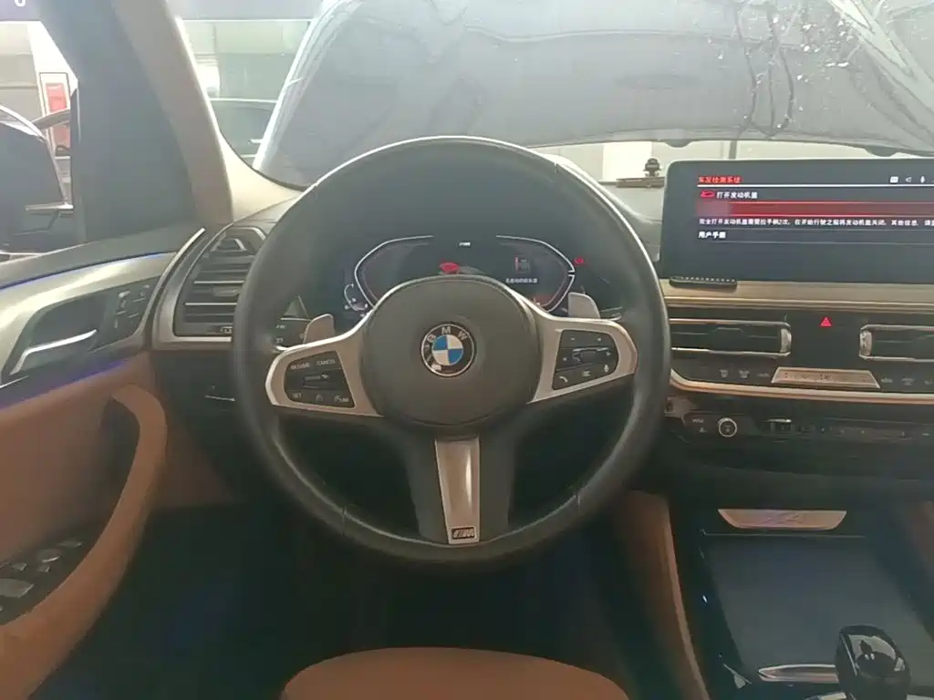 BMW X4 2022 — фото 11