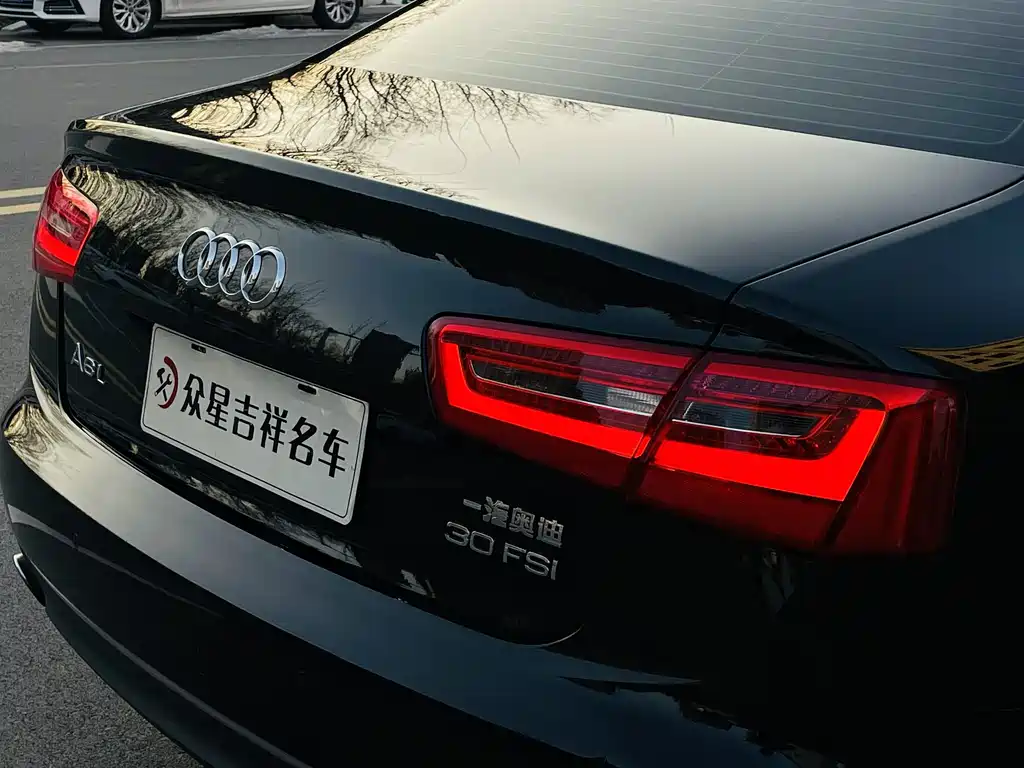 Audi A6L 2012 — фото 22