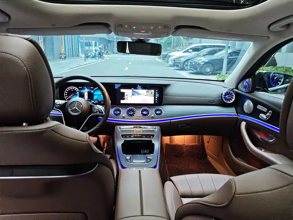 Mercedes-Benz E-Class 2021