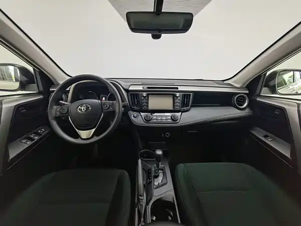 Toyota RAV4 2019