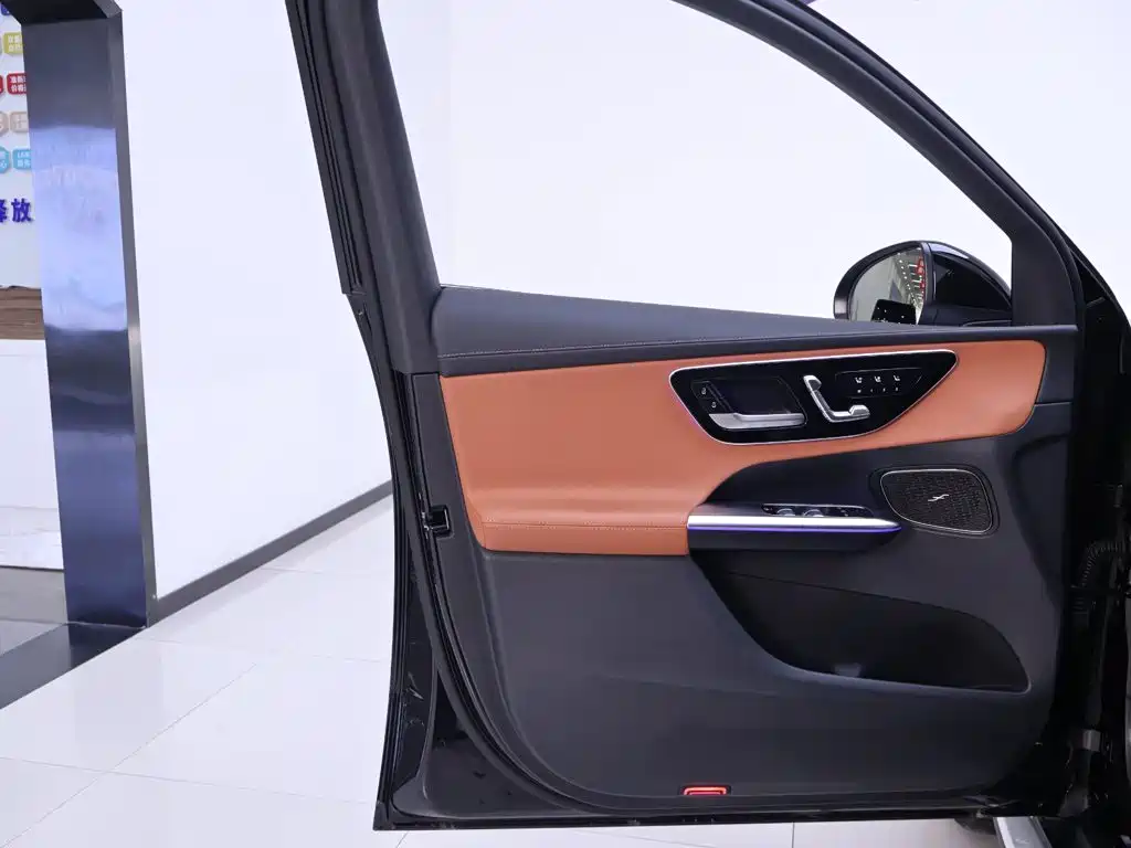 Mercedes-Benz GLC 2024 — фото 18