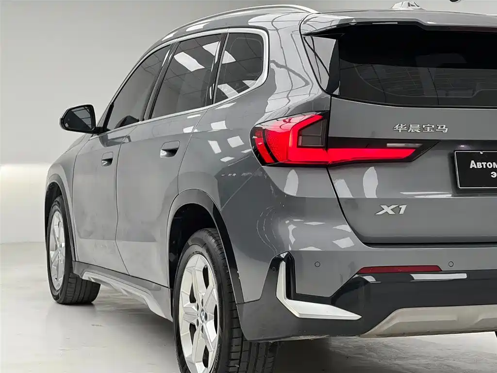 BMW X1 2023 — фото 8