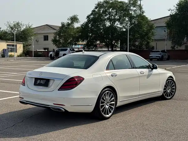 Mercedes-Benz S-Class 2018