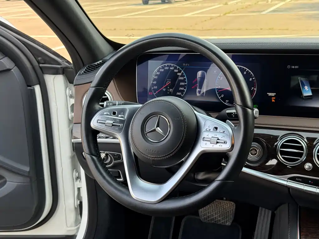 Mercedes-Benz S-Class 2018 — фото 19