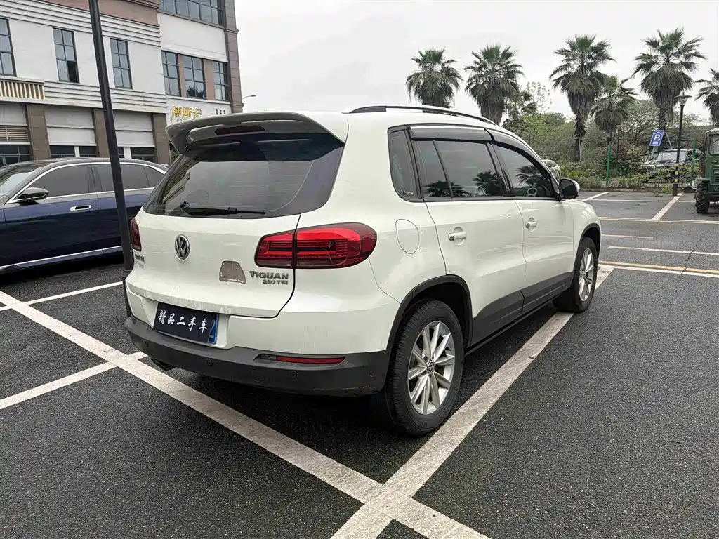 Volkswagen Tiguan 2019 — фото 9