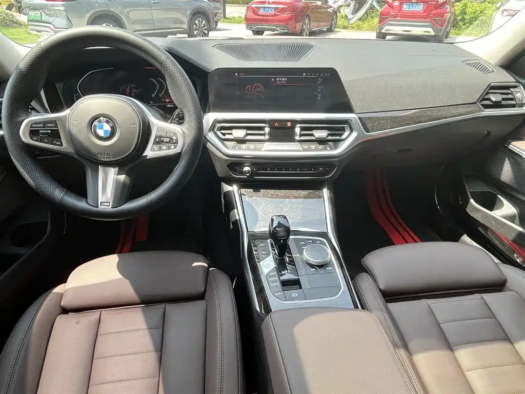 BMW 3 Series 2020 — фото 19