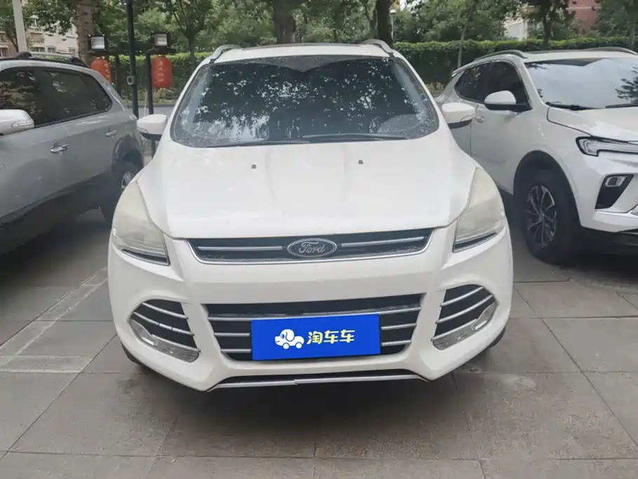Ford Kuga 2014